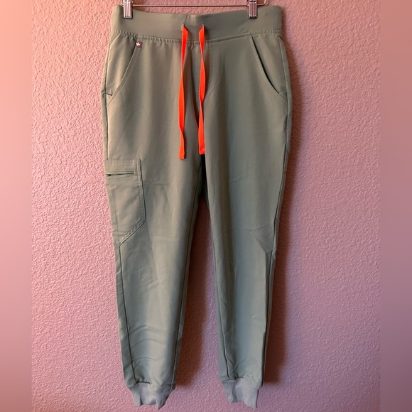 Figs Other - FIGS Womens Zamora Jogger Scrub pant Jade with Orange, Sz Small